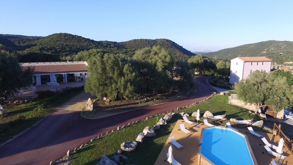 Liscia Country Relais Sant'Antonio di Gallura Exterior foto