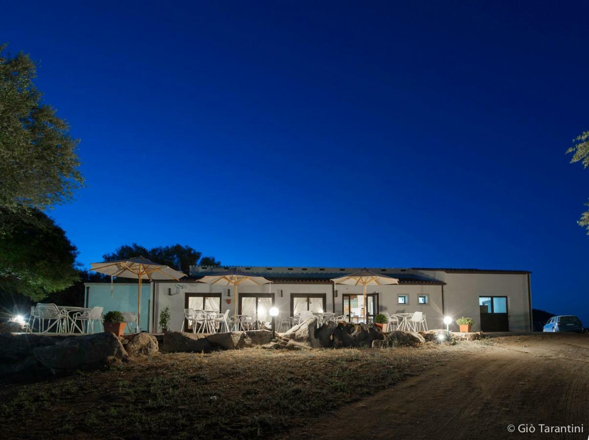 Liscia Country Relais Sant'Antonio di Gallura Exterior foto