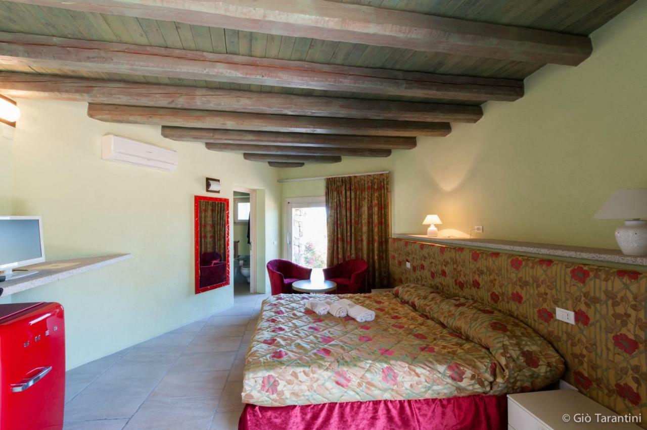 Liscia Country Relais Sant'Antonio di Gallura Exterior foto