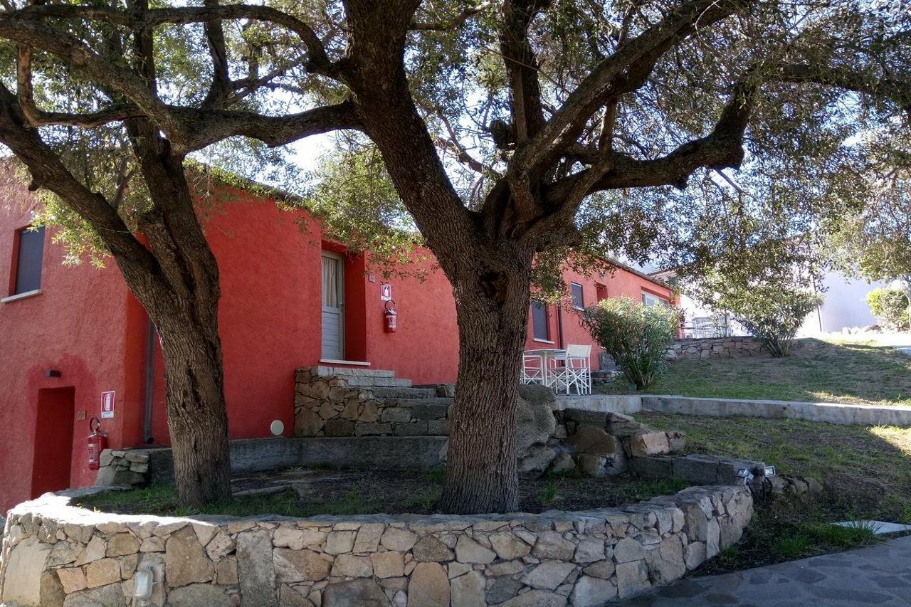 Liscia Country Relais Sant'Antonio di Gallura Exterior foto